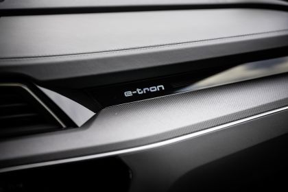 2021 Audi e-tron S Sportback 201