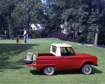 1966 Ford Bronco pickup 6