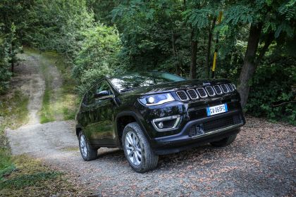 2020 Jeep Compass 4xe Limited 11