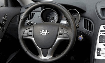 2008 Hyundai Genesis Coupe 33