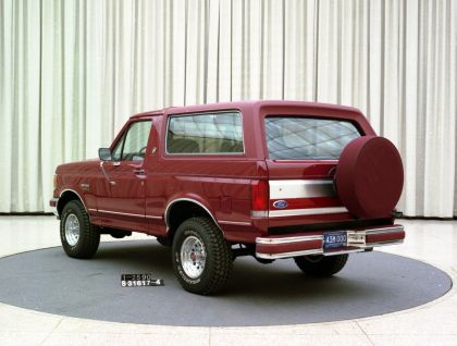 1992 Ford Bronco 3