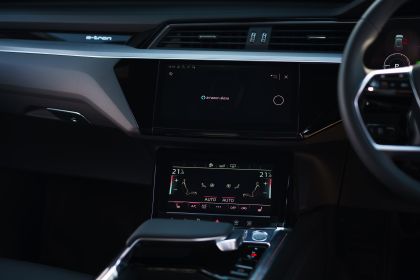 2020 Audi e-tron Sportback - UK version 112