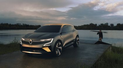 2020 Renault Mégane eVision concept 3