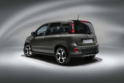 2021 Fiat Panda Sport 2