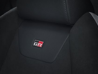 2021 Toyota C-HR GR Sport 21