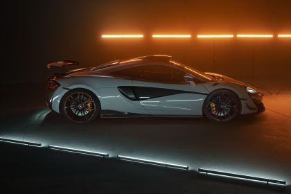 2021 McLaren 620R by Novitec 2