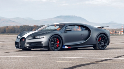 2021 Bugatti Chiron Sport Les Légendes du Ciel 5