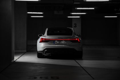 2022 Audi e-tron GT quattro 98