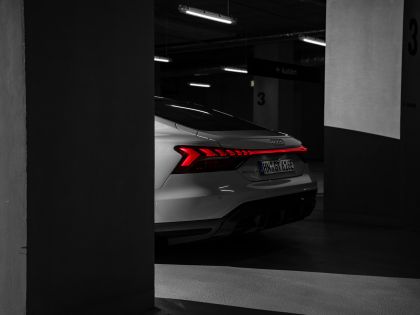2022 Audi e-tron GT quattro 100
