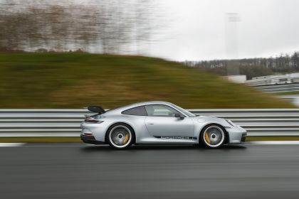 2021 Porsche 911 ( 992 ) GT3 215