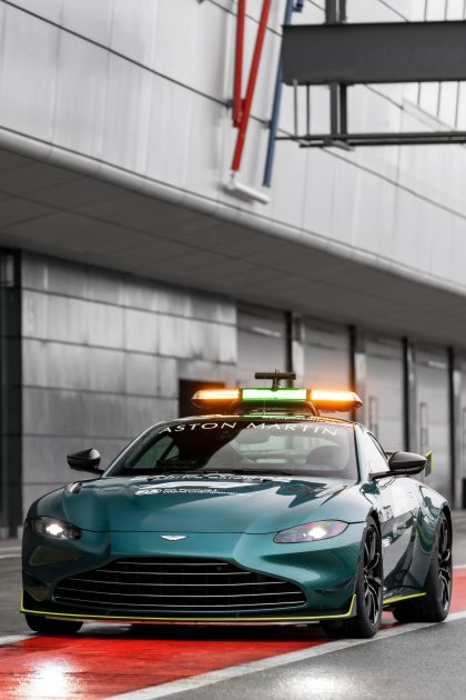 2021 Aston Martin Vantage F1 Safety Car 4
