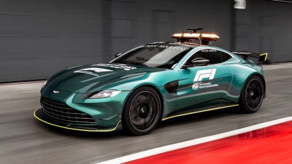 2021 Aston Martin Vantage F1 Safety Car 8