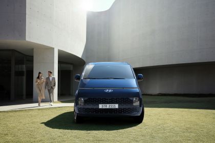 2021 Hyundai Staria concept 20
