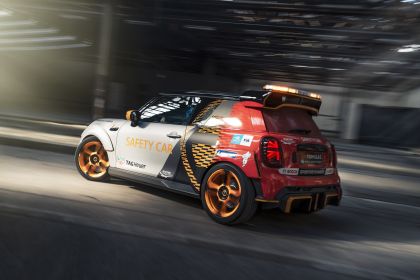 2021 Mini Electric Pacesetter 30