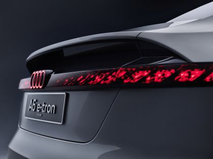 2021 Audi A6 e-tron concept 9