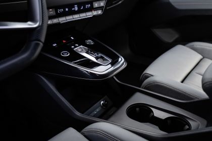 2022 Audi Q4 50 e-tron quattro Edition One 47