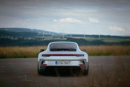 2021 Porsche 911 ( 992 ) GT3 with Touring package 72