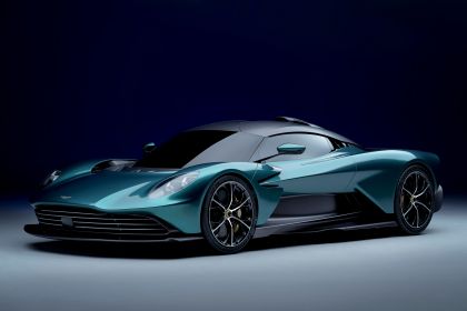 2022 Aston Martin Valhalla 1