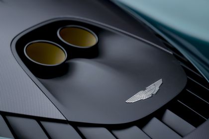 2022 Aston Martin Valhalla 13