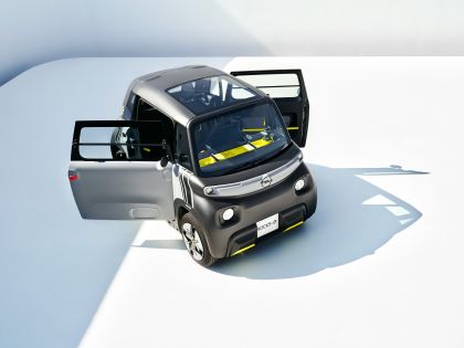 2022 Opel Rocks-e 5