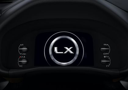 2022 Lexus LX 74