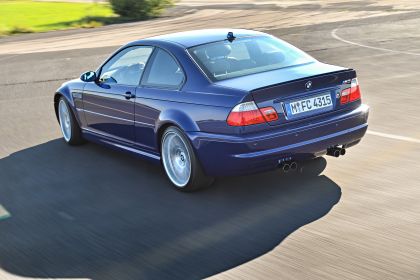 2005 BMW M3 ( E46 ) competition 8