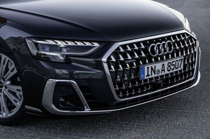 2022 Audi A8 L 80