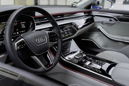 2022 Audi S8 33