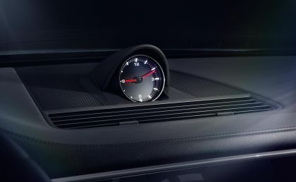 2022 Porsche Panamera 4 E-Hybrid Platinum Edition 7