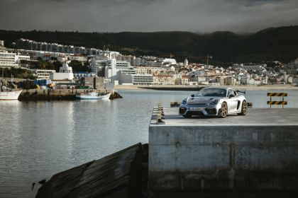 2022 Porsche 718 Cayman GT4 RS 140