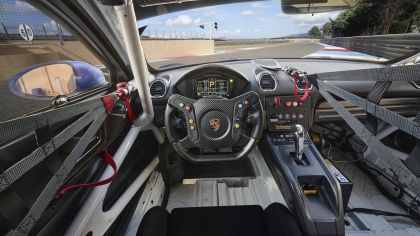 2022 Porsche 718 Cayman GT4 RS Clubsport 22