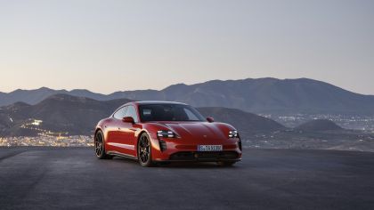 2022 Porsche Taycan GTS 1