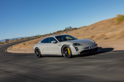 2022 Porsche Taycan GTS 71