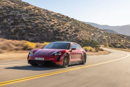 2022 Porsche Taycan GTS Sport Turismo 11