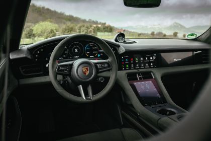 2022 Porsche Taycan GTS Sport Turismo 185