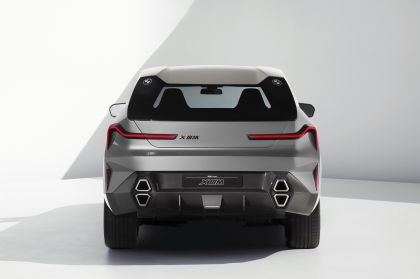 2021 BMW XM concept 3