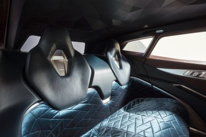 2021 BMW XM concept 16