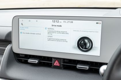 2021 Hyundai Ioniq 5 - UK version 111