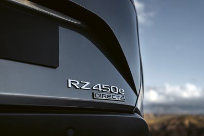 2023 Lexus RZ 450e 35
