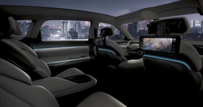 2022 Chrysler Airflow concept 33