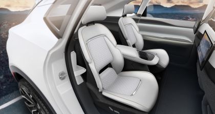 2022 Chrysler Airflow concept 42