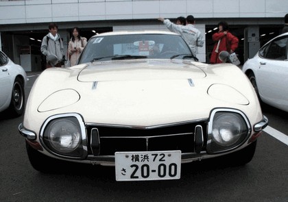 1967 Toyota 2000GT 3