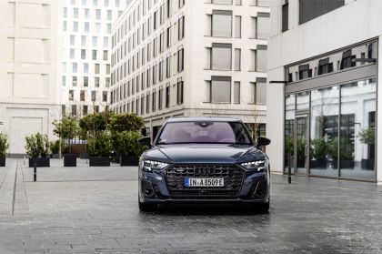 2022 Audi A8 TFSI e 1