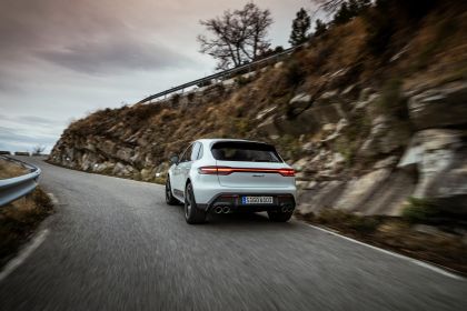 2022 Porsche Macan T 136