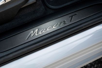 2022 Porsche Macan T 169