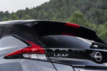 2022 Nissan Leaf 39