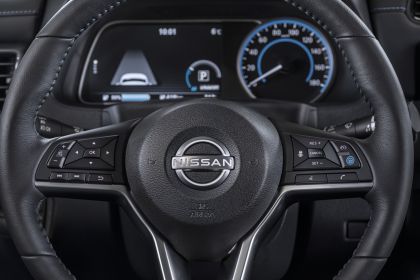 2022 Nissan Leaf 46