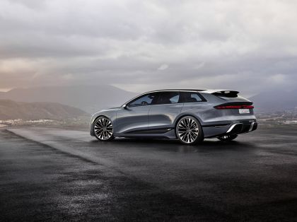 2022 Audi A6 Avant e-tron concept 10
