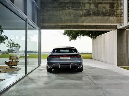 2022 Audi A6 Avant e-tron concept 15