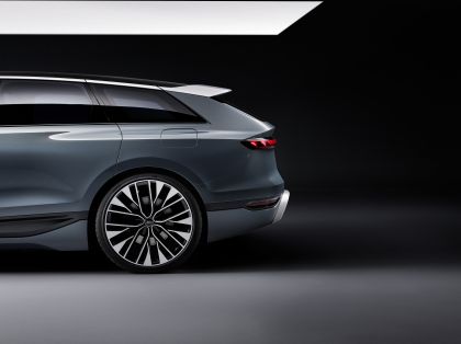 2022 Audi A6 Avant e-tron concept 27